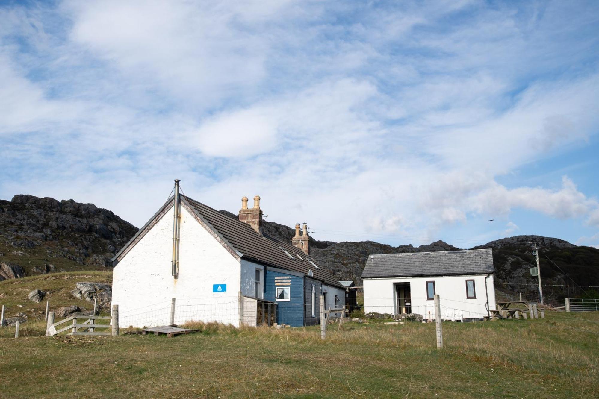 Achmelvich Beach Youth Hostel Exterior foto